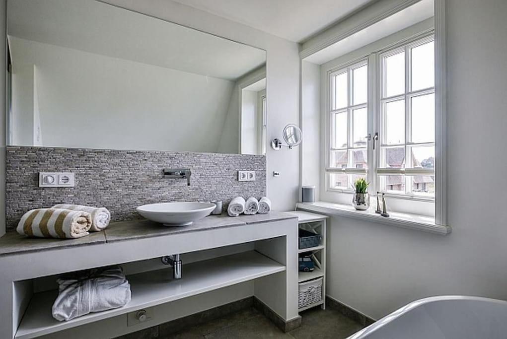 Reetdach Friesenhaus Listperle * List auf Sylt